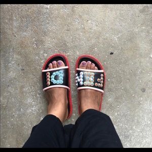 fendi slides